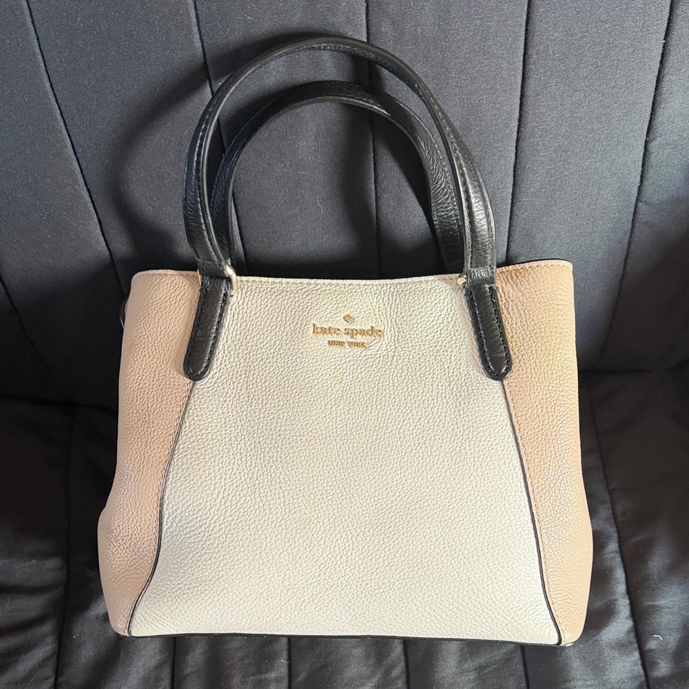 Kate Spade Cream and Black Tote Bag